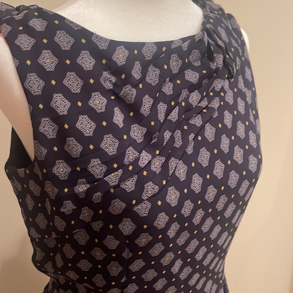 Banana Republic tailored sleeveless dress